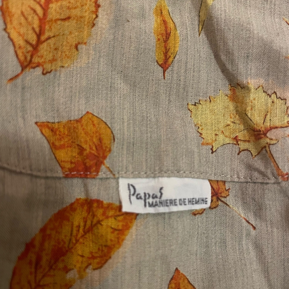 Japanese Button Down Leaf Pattern "Papas" Cotton … - image 2